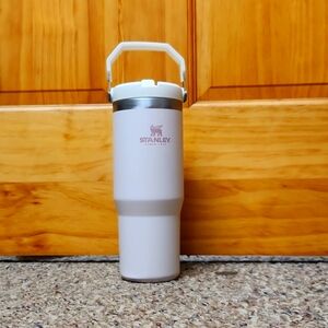 THE ICEFLOW FLIP STRAW TUMBLER | 30 OZ | Color: Rose Quartz